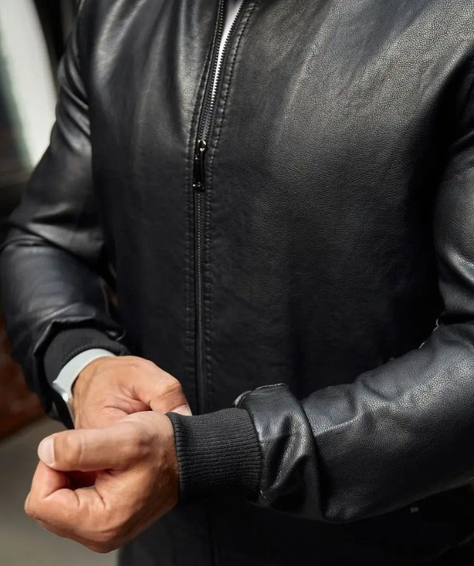 Men’s Classic Black Leather Bomber Jacket | Stylish Winter Outerwear for Modern Men