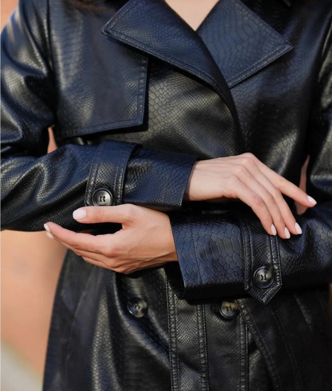 Women’s Textured Black Sheep Leather Jacket – Premium Scale Pattern, Button Cuffs & Structured Collar